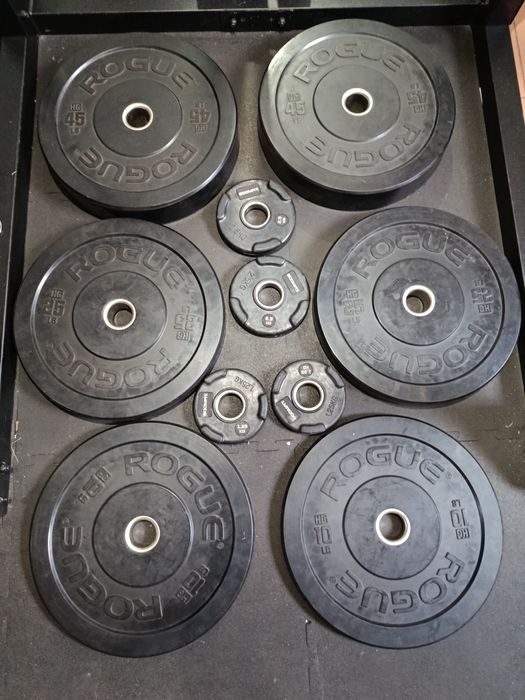 ROGUE - bumpers/discos e barra olímpica