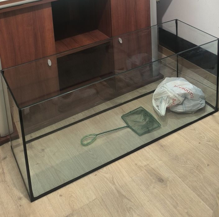Vendo aquário 227L