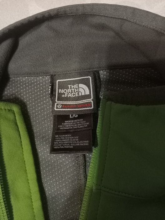 Вітровка the North Face