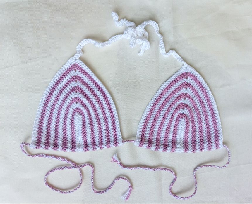 Biquíni em crochet NOVO