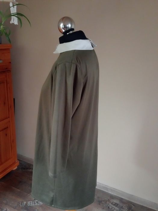 Sukienka w kolorze khaki