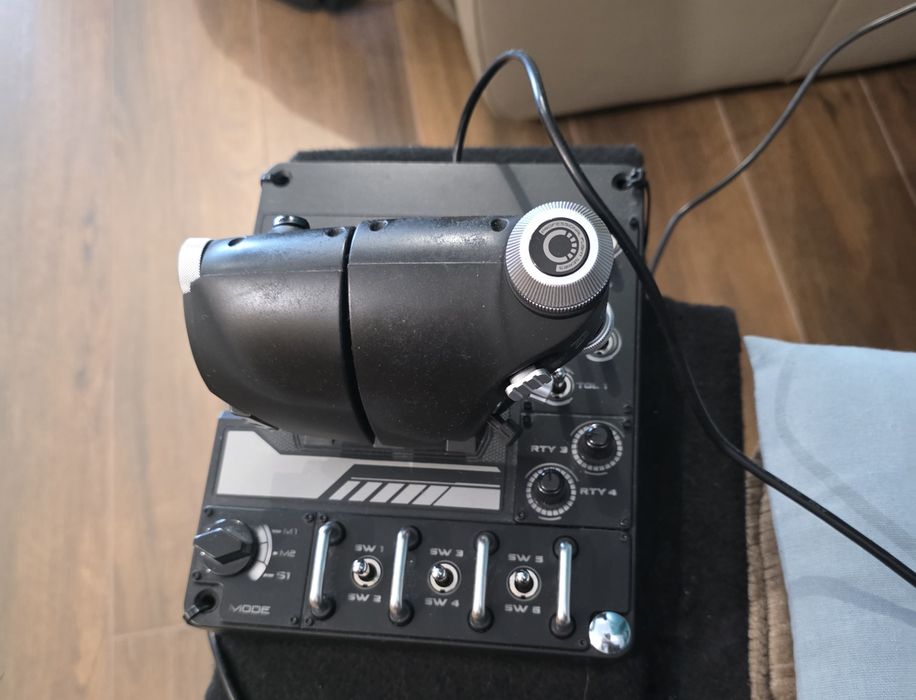 Joystick Logitech x56 hotas