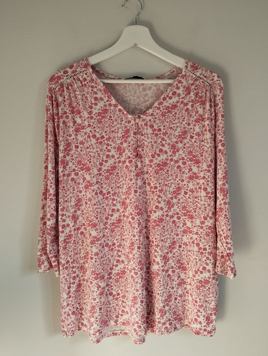 Bluzka z modalu w kwiaty r. 2XL 44 TU Woman