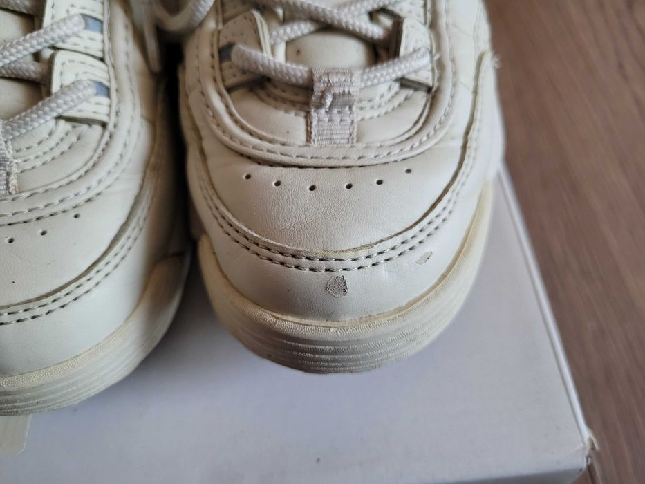 Snakersy Fila roz 37