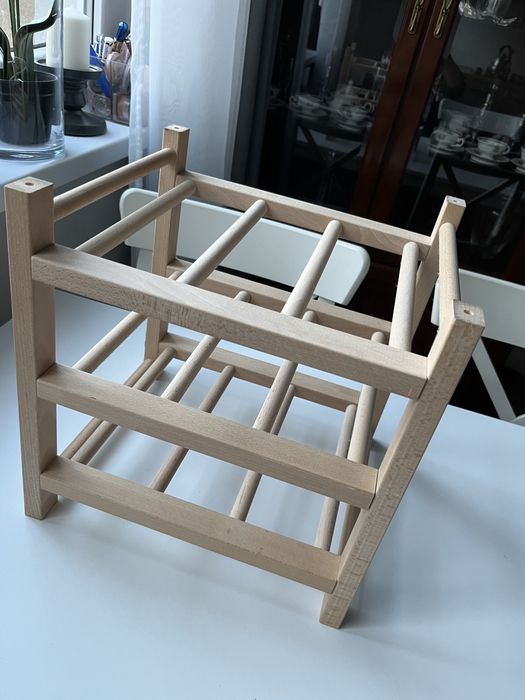 Stojak na wino drewniany