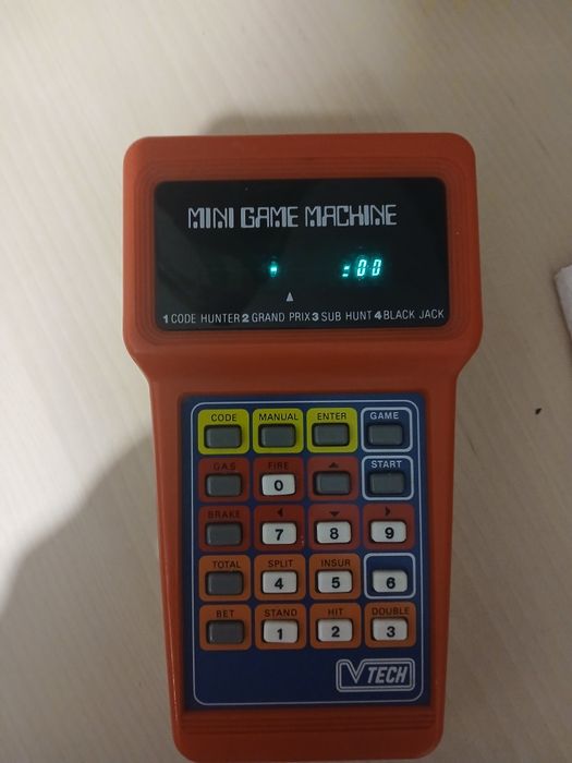 Mini automat do gier VTECH