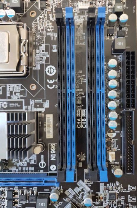 Продам материнскую плату MSI P43T-C51 (775 сокет)