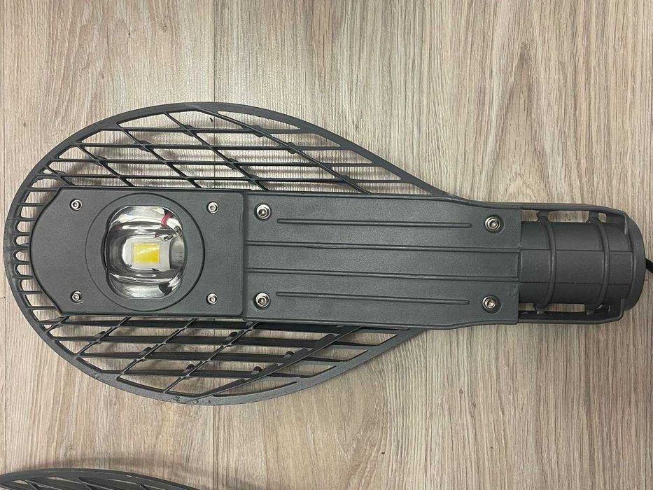 Ліхтарі вуличні Cobra led