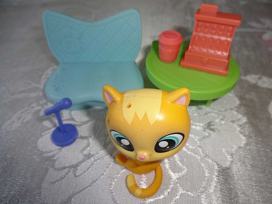 Kot kotek Fuzzy Gumbopaws Little Pet Shop LPS Hasbro + akcesoria