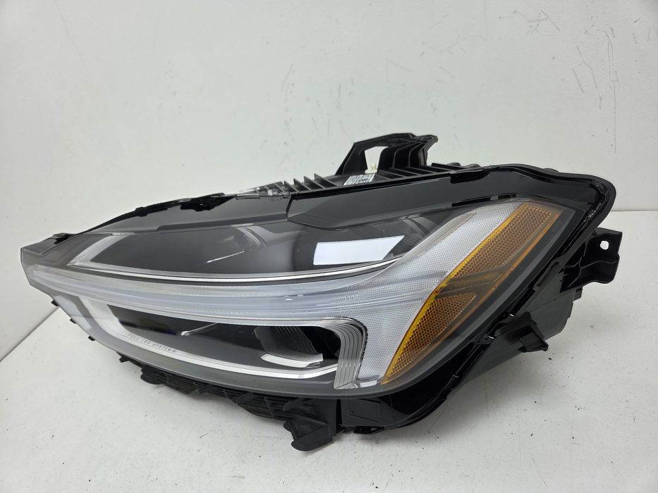 Фара ліва Volvo XC60 2018-2022 USA