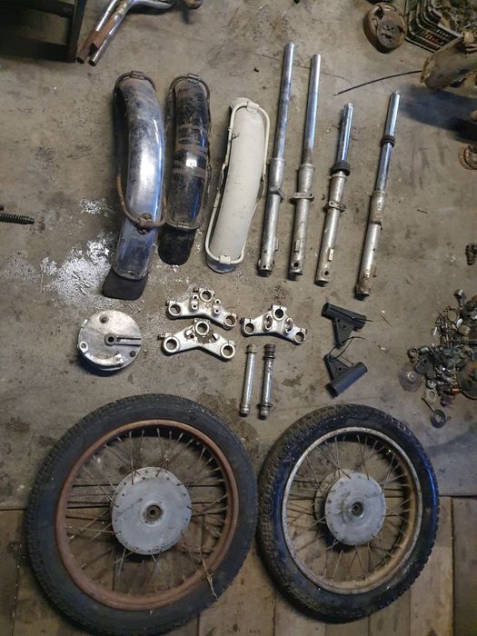 WSK Lewy boczek metalowy mały