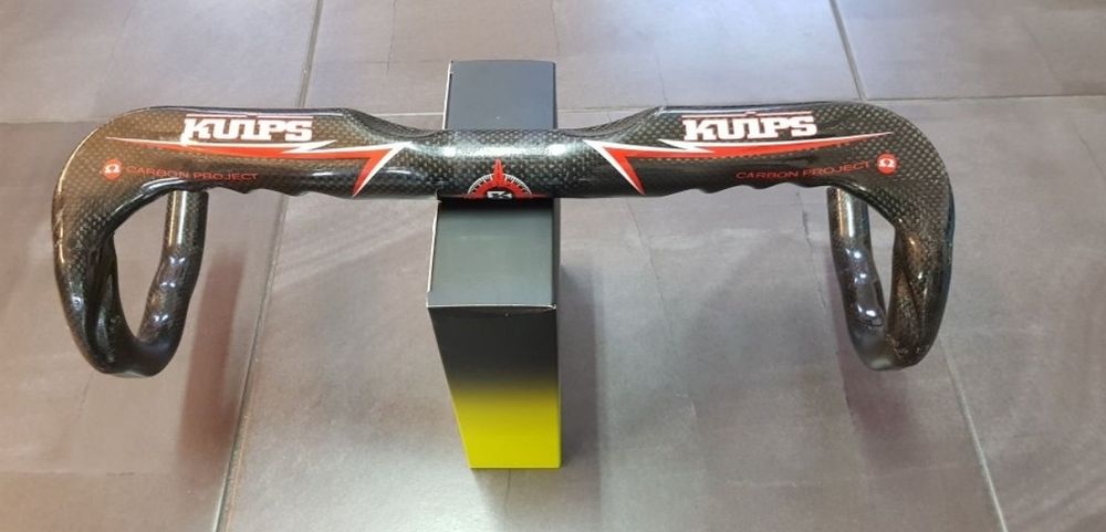 Guiadores Carbono com e sem Avanço Integrado