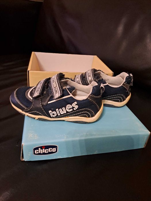 Tenis Chico nº24