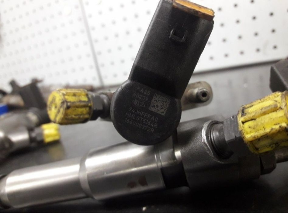 Форсунки дизельні Bosch, Delphi, Denso в наявності на різні автомобілі