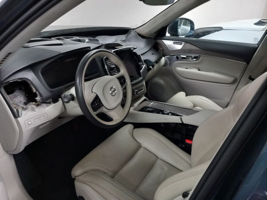 Volvo XC90 t8 hybrid 2021