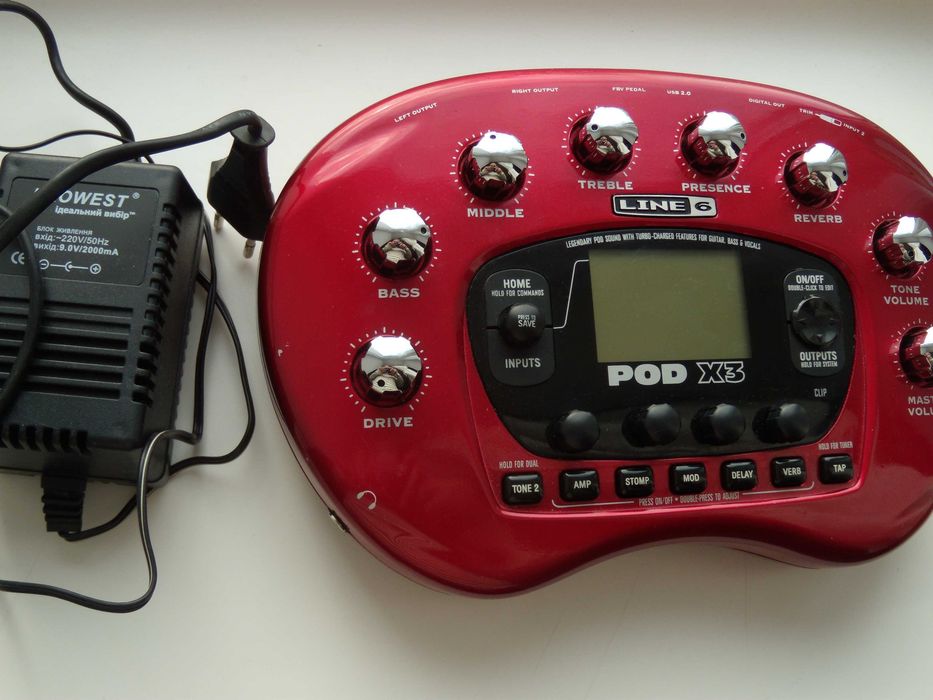 Boss GT-001/ Line6 POD X3/