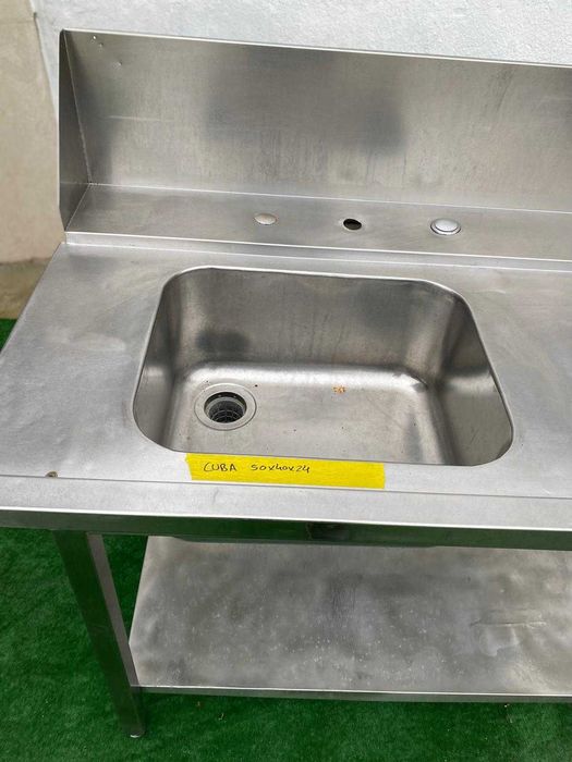 Bancada em inox com cuba lava loiça