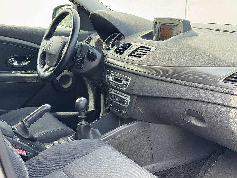 Renault Mégane Break — fotografia 8