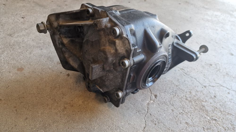 Diferencial BMW serie F 3.15 rolamento com defeito.