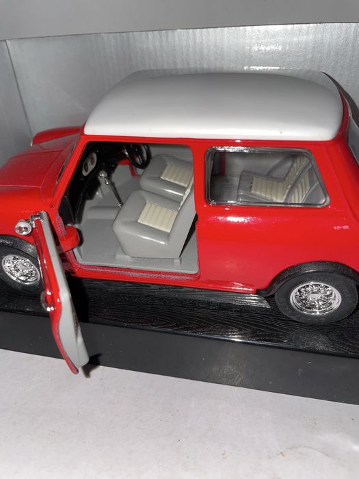 Mini Cooper escala 1:16