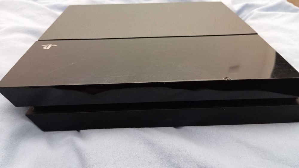 Playstation 4 - 500GB