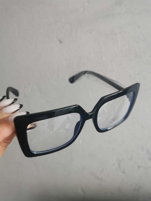 Czarne duże oprawki okulary damskie zerówki