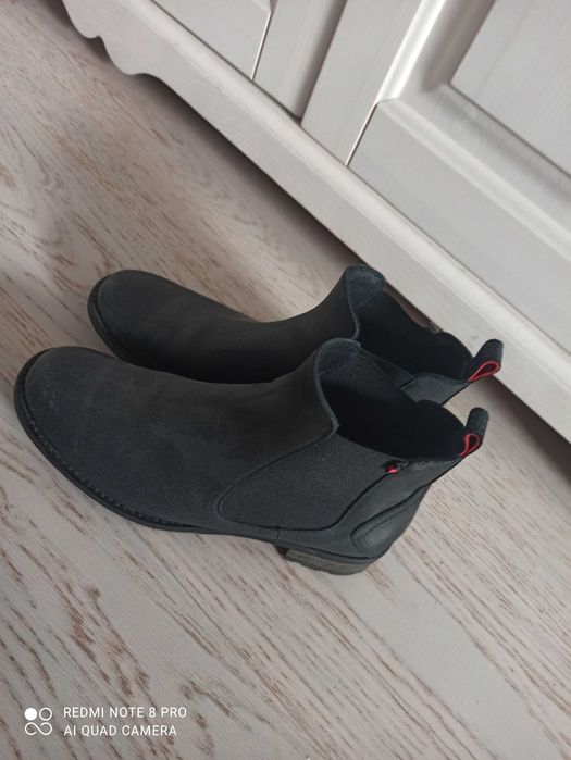 Sztyblety czarne 7mil r. 37