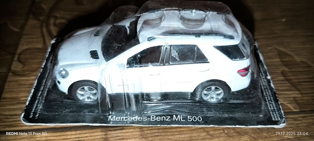 Машинки новые разные модели