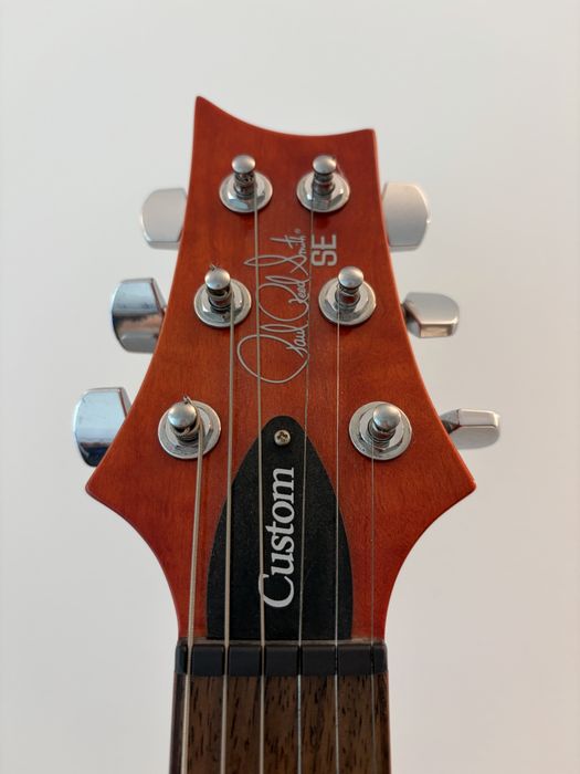 Guitarra PRS SE Custom 24 - Excelente Estado