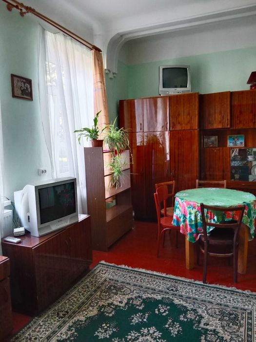 Кімната для дівчини