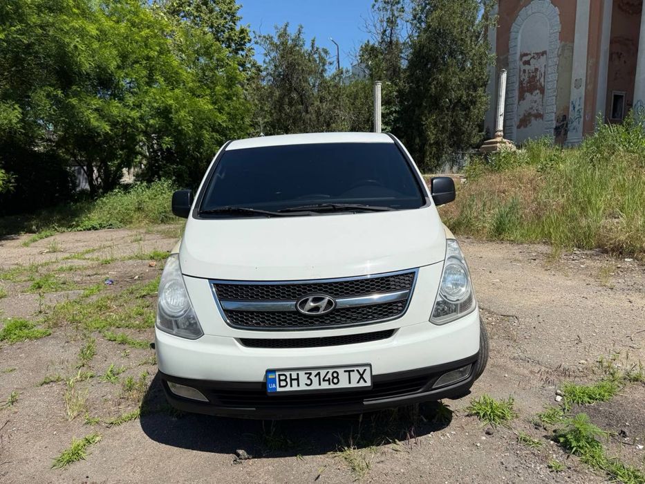 Hyundai H1 Starex бус 6 передач
