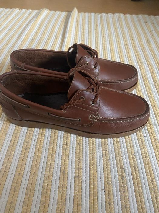 Sapatos de vela, em pele