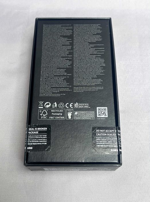 Pudełko Samsung Galaxy S22 SM-S901B/DS 8/128GB Phantom Black Oryginalne