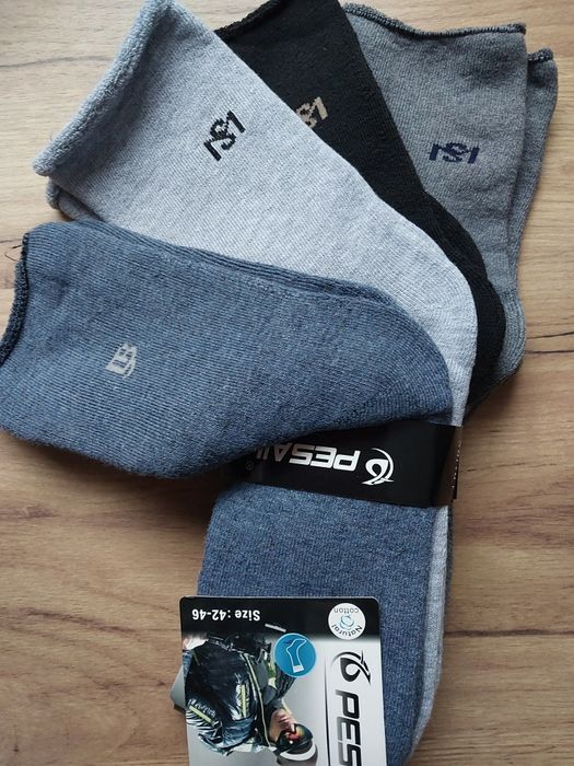 Skarpety męskie frotte bezuciskowe 4 pary 20 zł