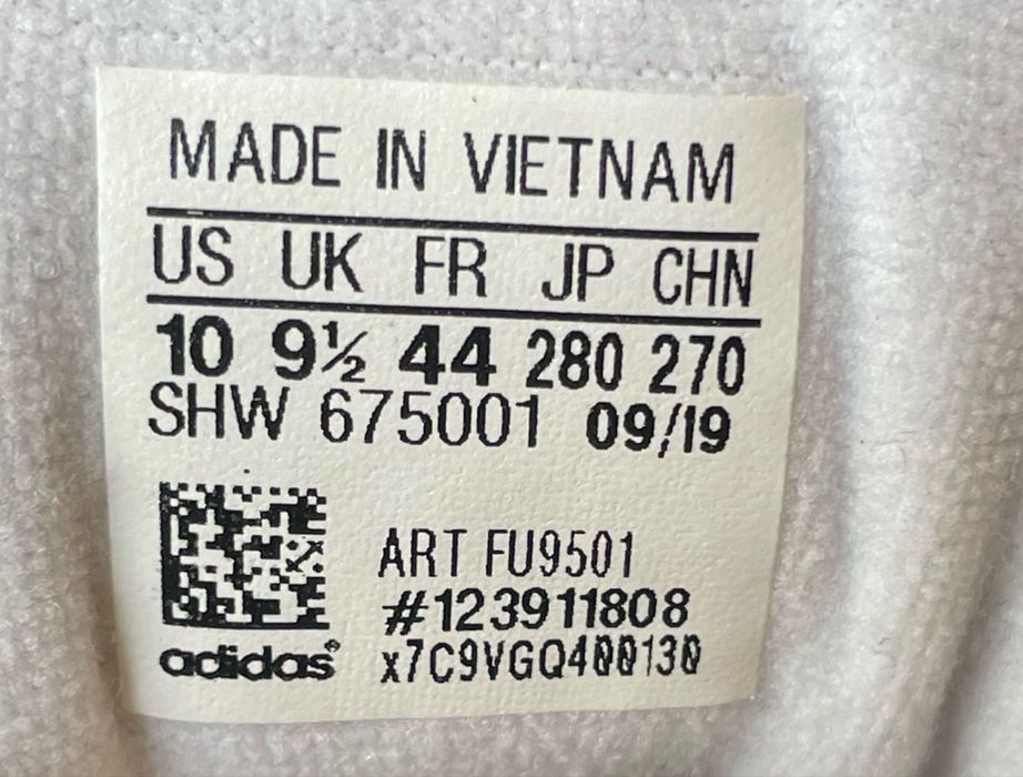 Кросівки   adidas.
