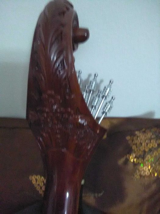 Guitarra portuguesa