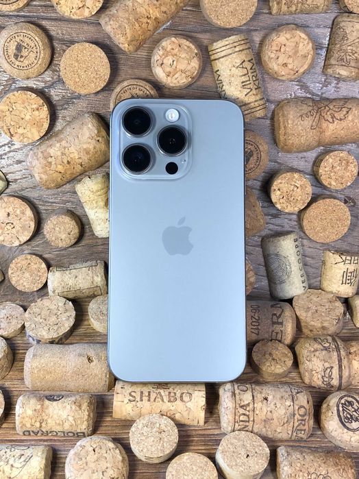 Apple iPhone 15 Pro 128Gb. Natural Titanium