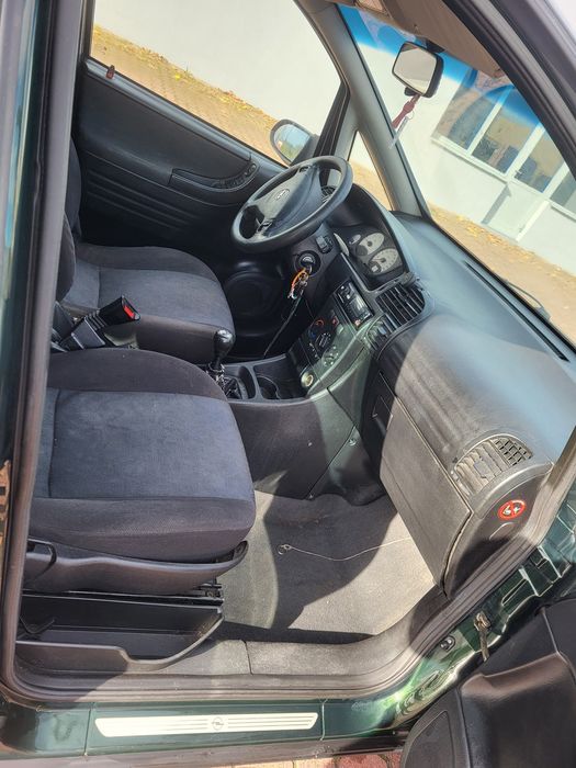 Opel Zafira 2.0dti