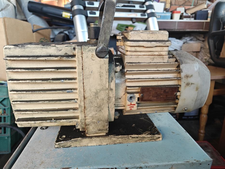 Вакуумный насос 3 НВР-1Д