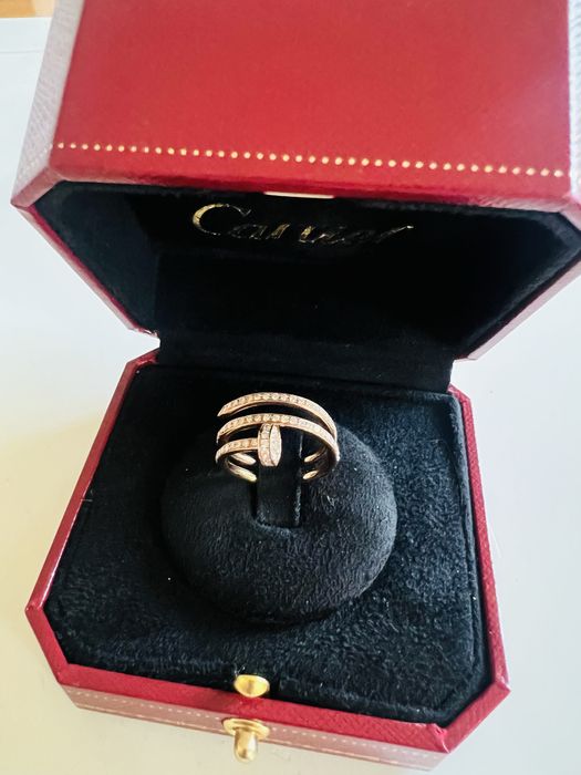 Золотое Кольцо Картье Гвоздь с бриллиантами 0.59 карат. Дубаи