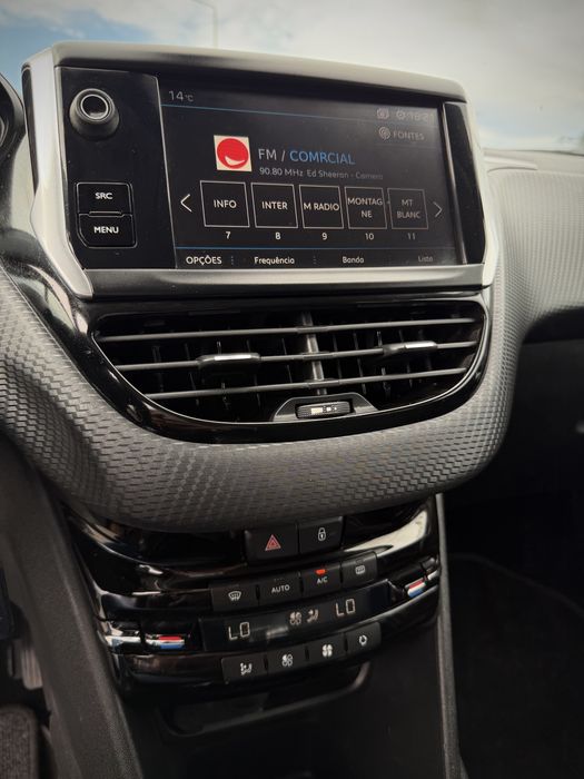 Peugeot 208 1.2 Turbo