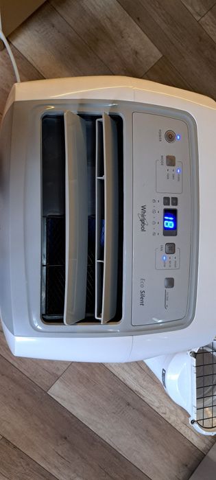 Klimatyzator przenośny Whirlpool PACW29COL – 2,8 kW, sprawny
