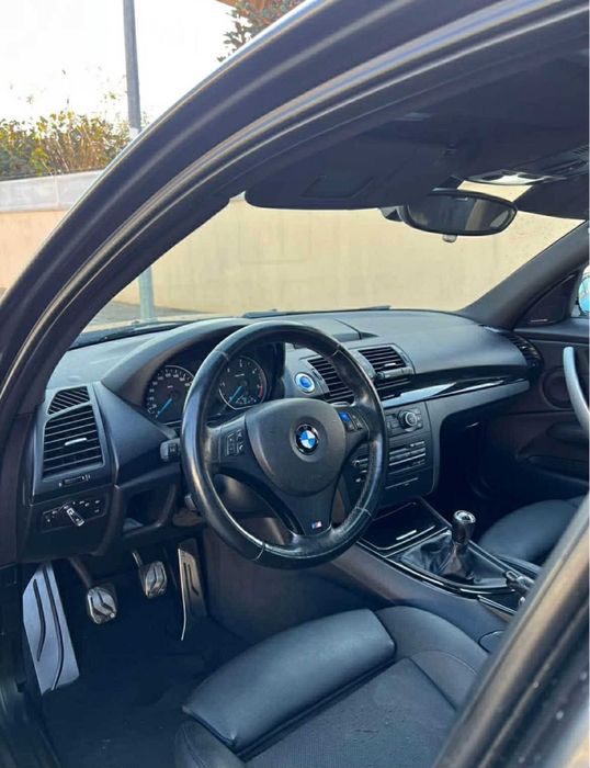 BMW  118D Pack M