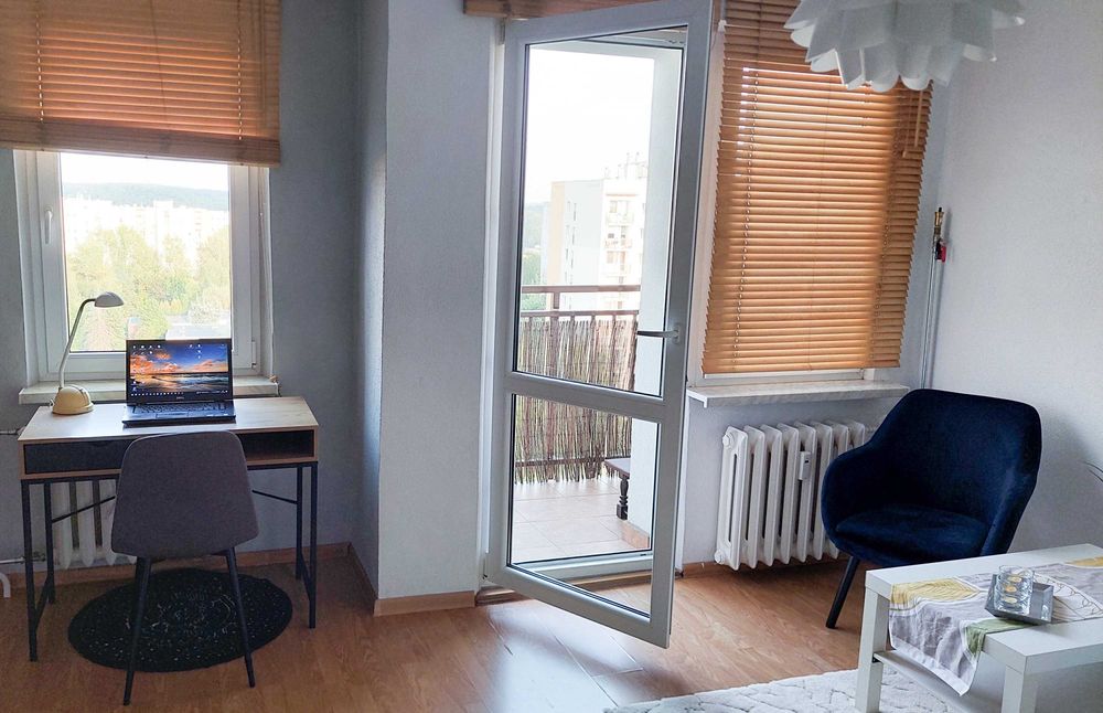 Katowice – komfortowa kawalerka z balkonem i pięknym widokiem | 33 m² | Dostępna od zaraz - View 2