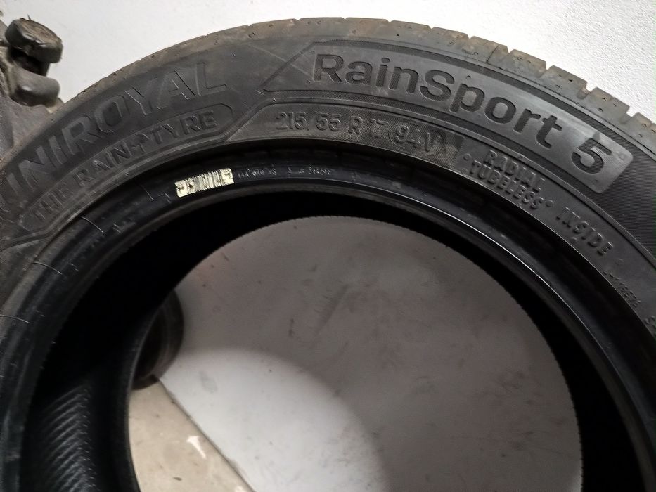 Uniroyal Rainsport 5 215/55/R17