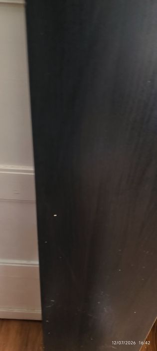 Prateleira preta ikea