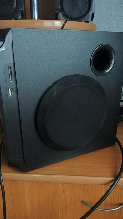 Акустическая система 2.1 Greenwave SA-2512BT (с Bluetooth)