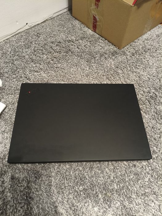 Lenovo Thinkpad P1 Gen 3 i7-10750H 16/256GB Nvidia Quadro T2000 Max-Q