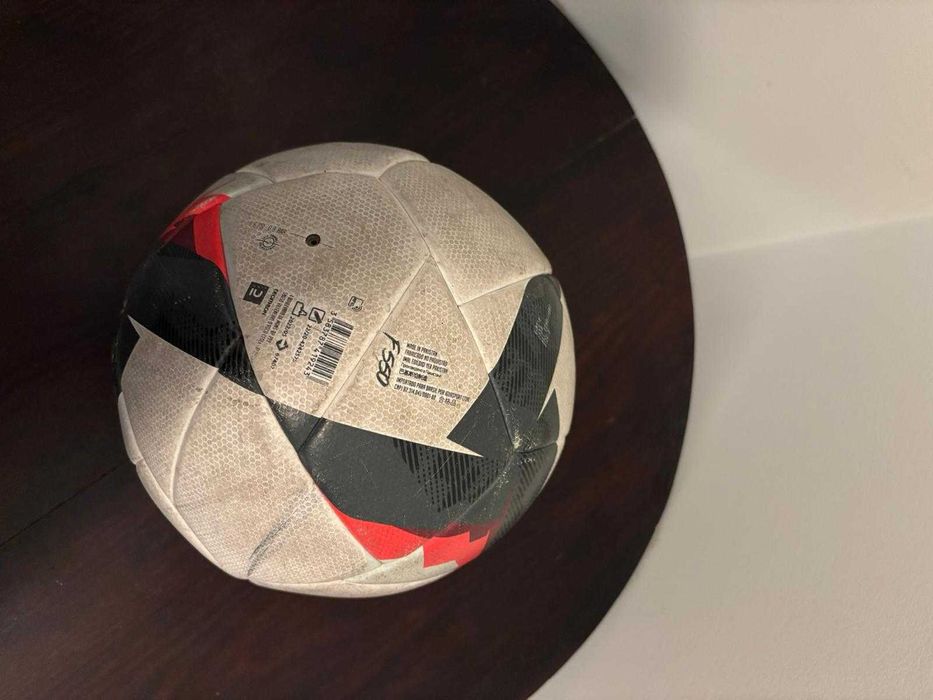 Bolas de Futebol - Diversas como novas