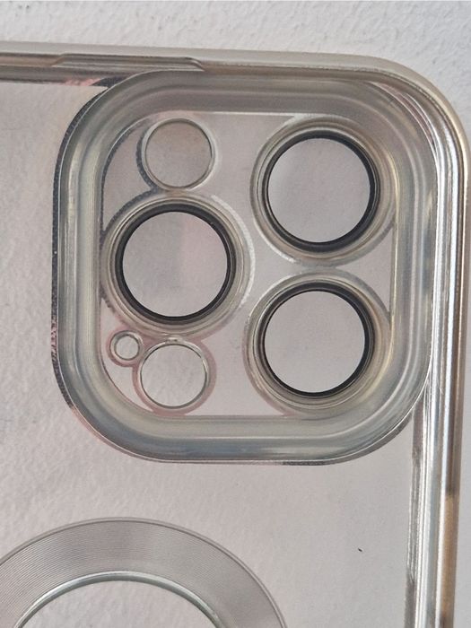 Beauty Clear Case do Iphone 15 Pro złoty